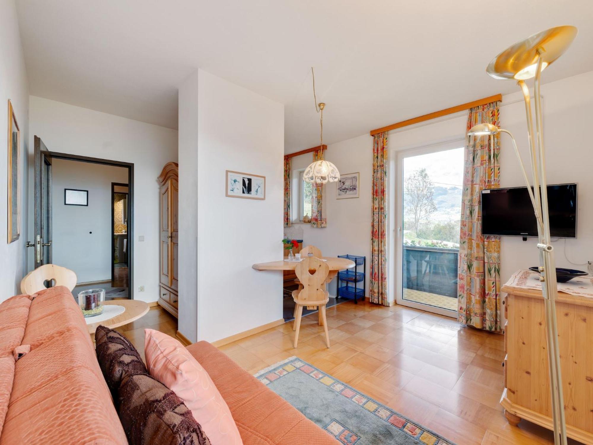 Cozy Apartment In Afritz Am See Near Gerlitzen Ski Area Exterior photo