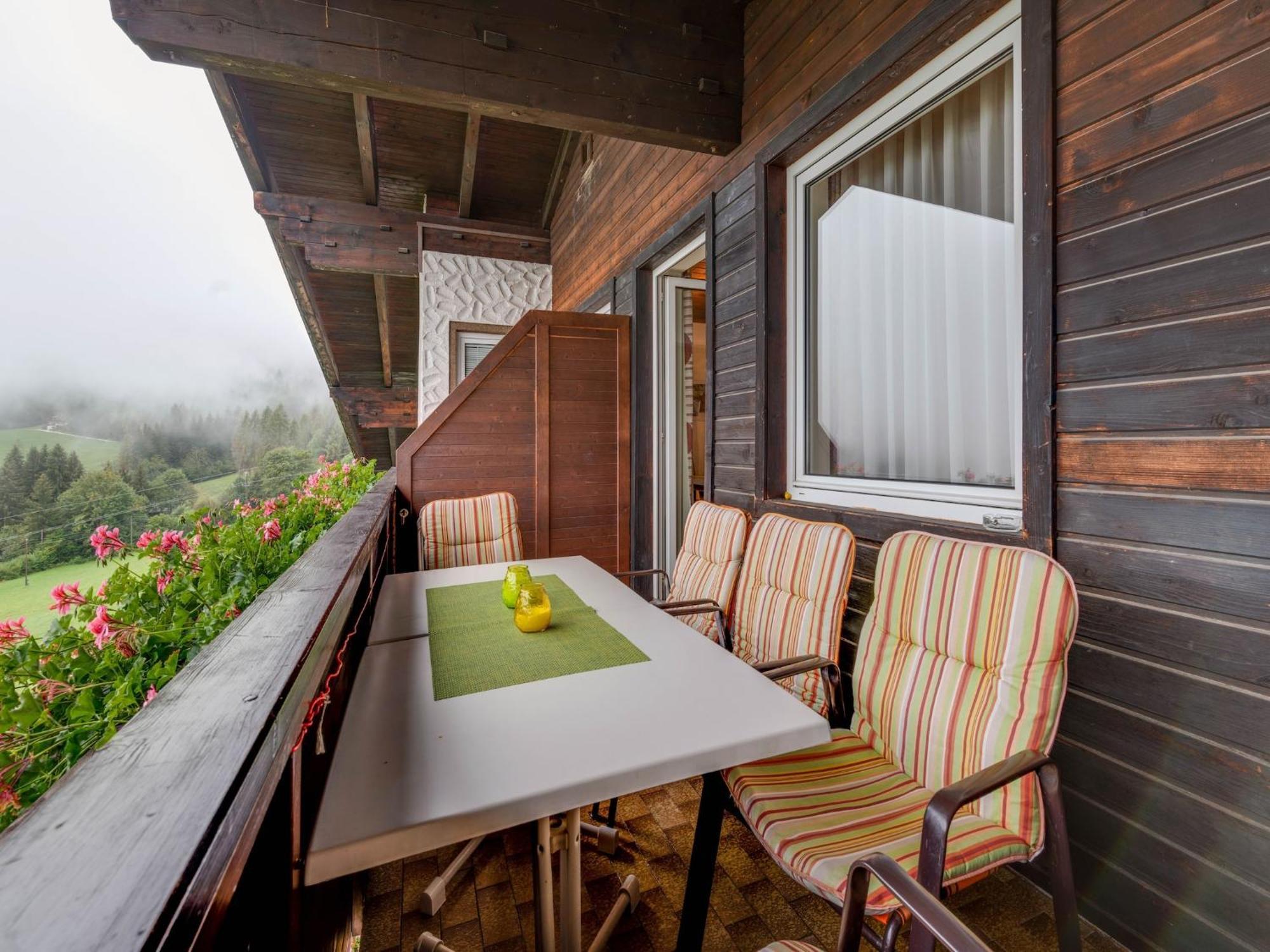 Cozy Apartment In Afritz Am See Near Gerlitzen Ski Area Exterior photo